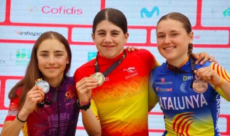 Alejandra Neira campioa de España cadete por partida dobre